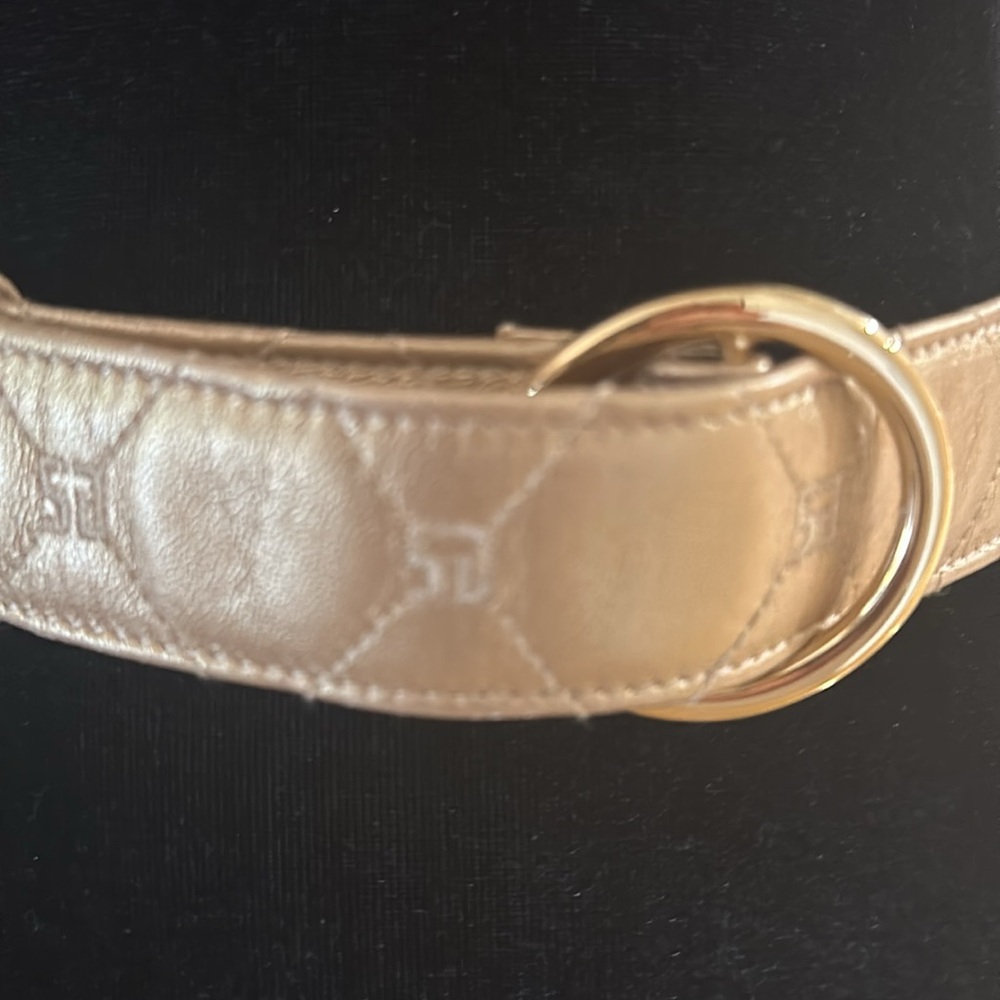 ST JOHN matching quilted signature purse and matching belt. Very classy. - Picture 3 of 7